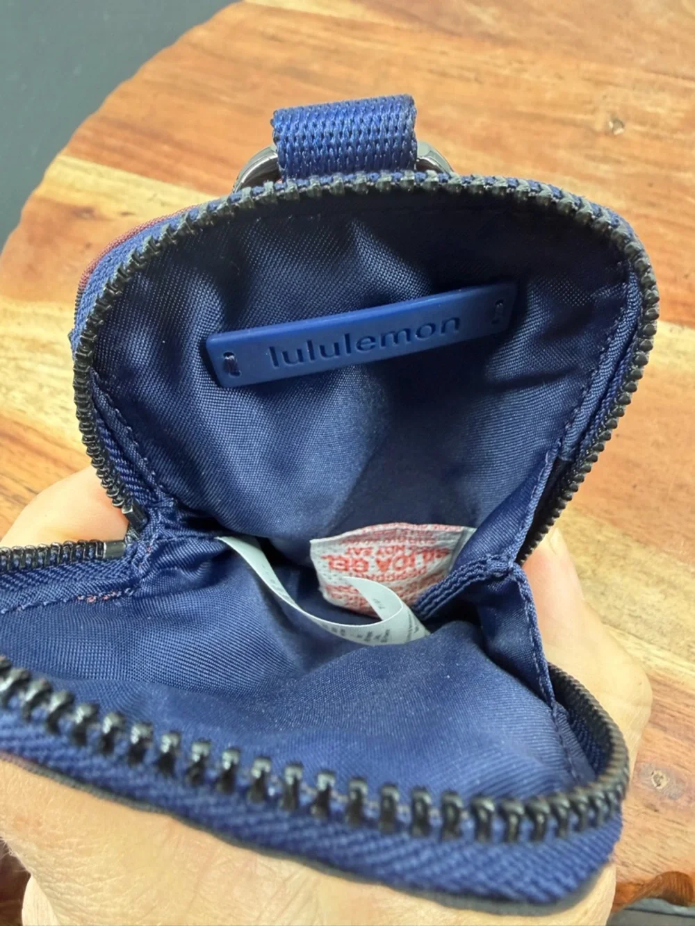 Lululemon‎ Wearable Card Case Heritage 365 Camo Smoky Red Night Sea Multi